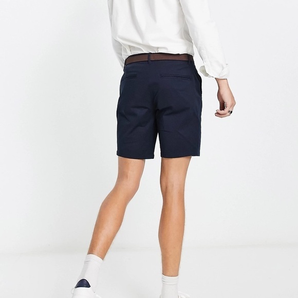 River Island Dylan belted chino shorts in navy Sz 34 NWT - Picture 2 of 4